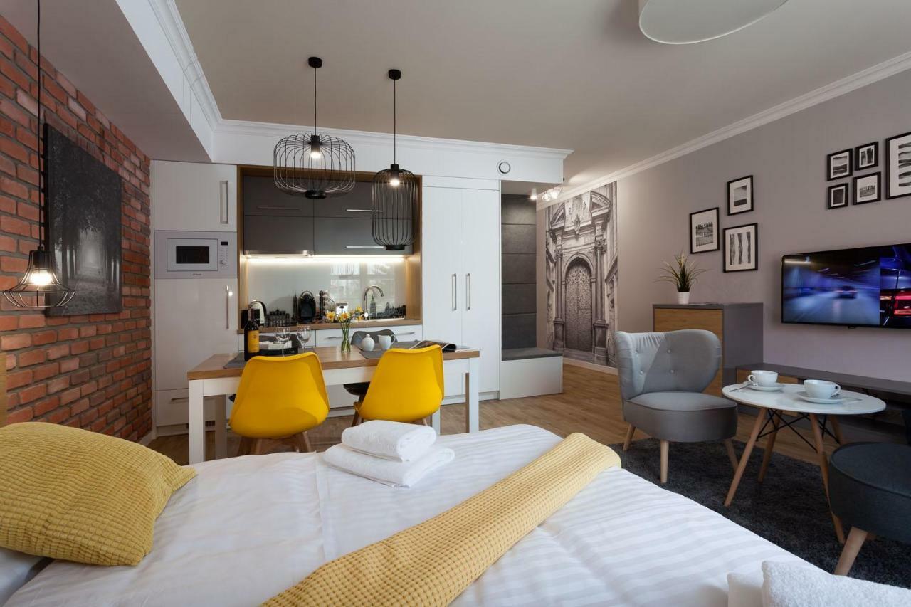 Silver Apartment Old Jewish Quarter คราคูฟ ภายนอก รูปภาพ